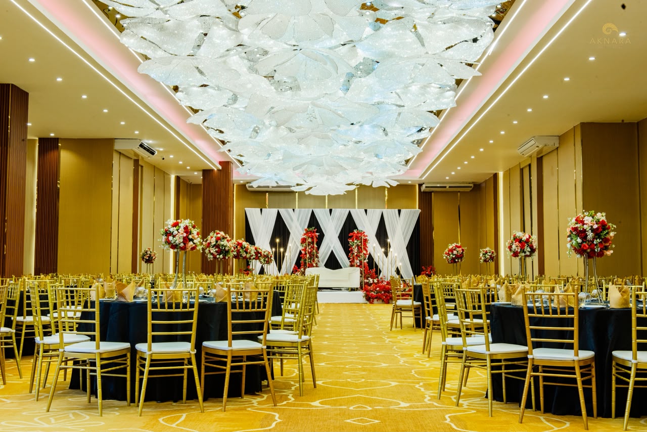 Lily Hall
